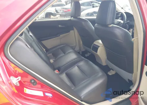 2012 Toyota Camry Le z USA, uszkodzony, nr VIN 4T4BF1FK3CR207907